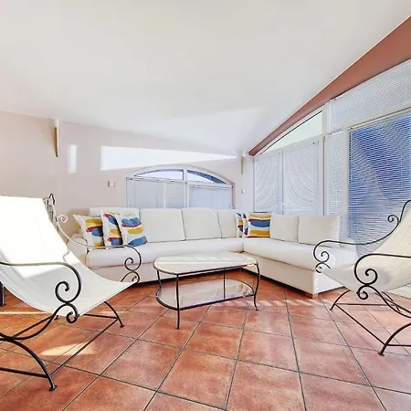 Villa Paulina *