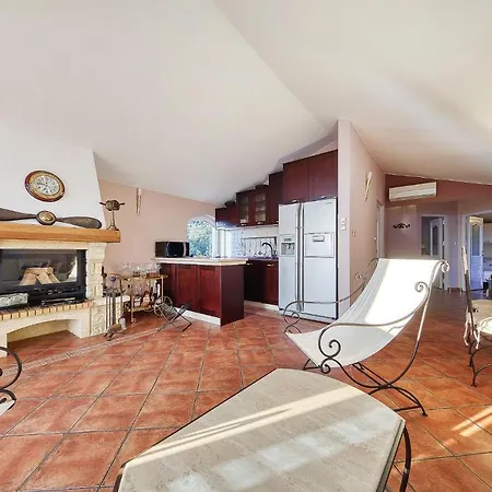 Villa Paulina *