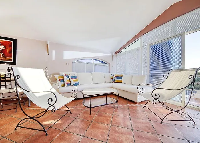 Villa Paulina *